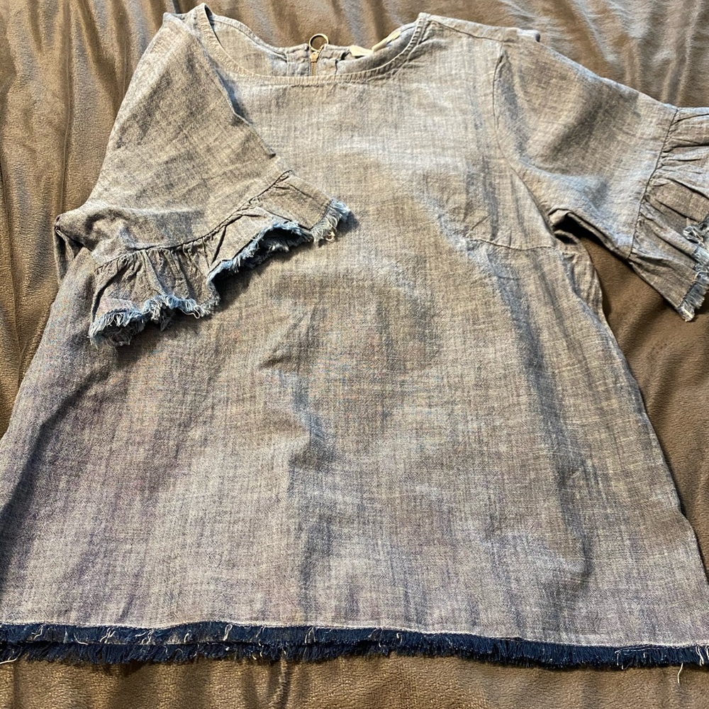 Women’s blouse